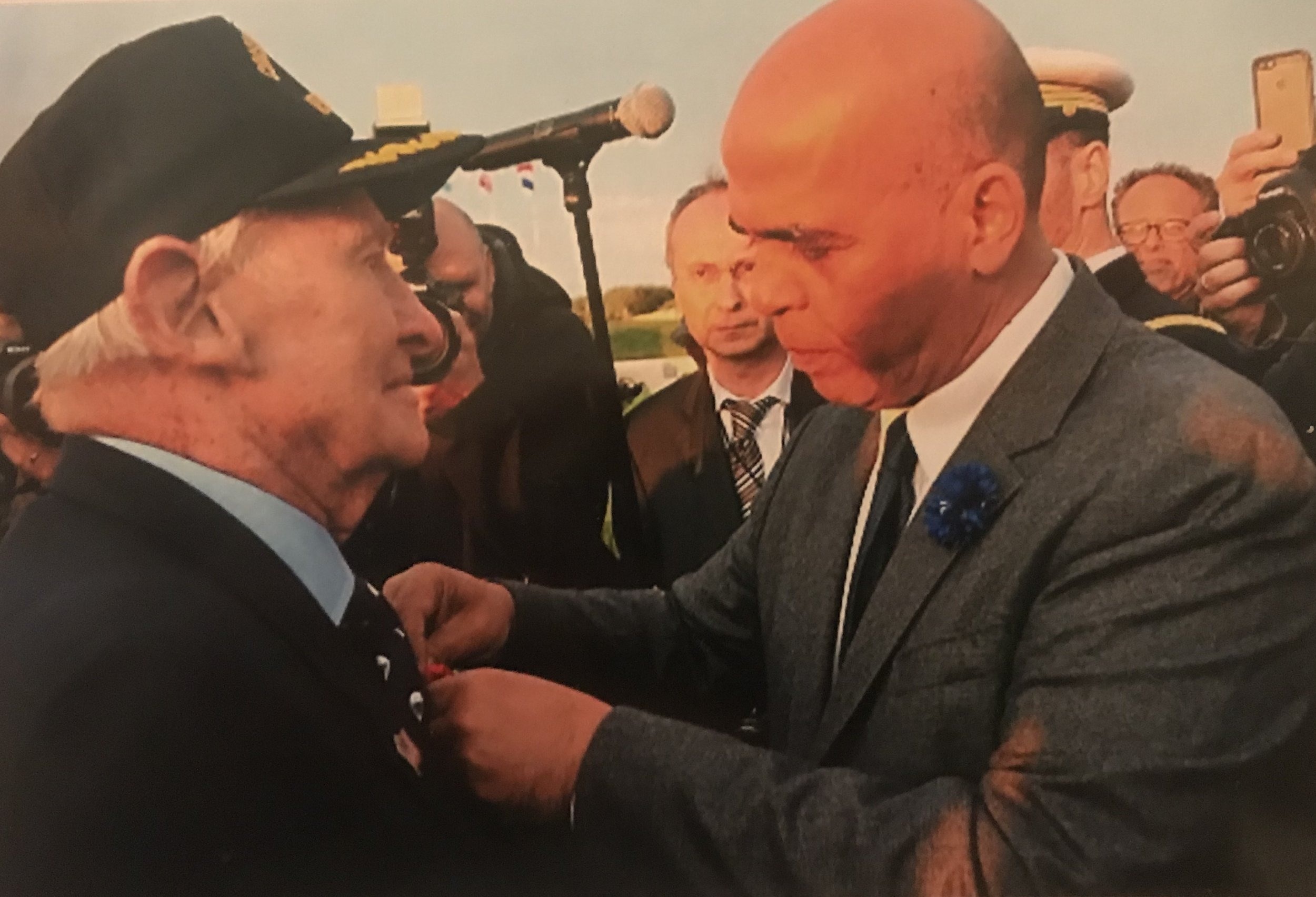 Jack Hamlin receives the French Legion of Honor medal at a 2014 ceremony in Normandy. (Courtesy of Jack Hamlin) Jack Hamlin receives the French Legion of Honor medal at a 2014 ceremony in Normandy. (Courtesy of Jack Hamlin)